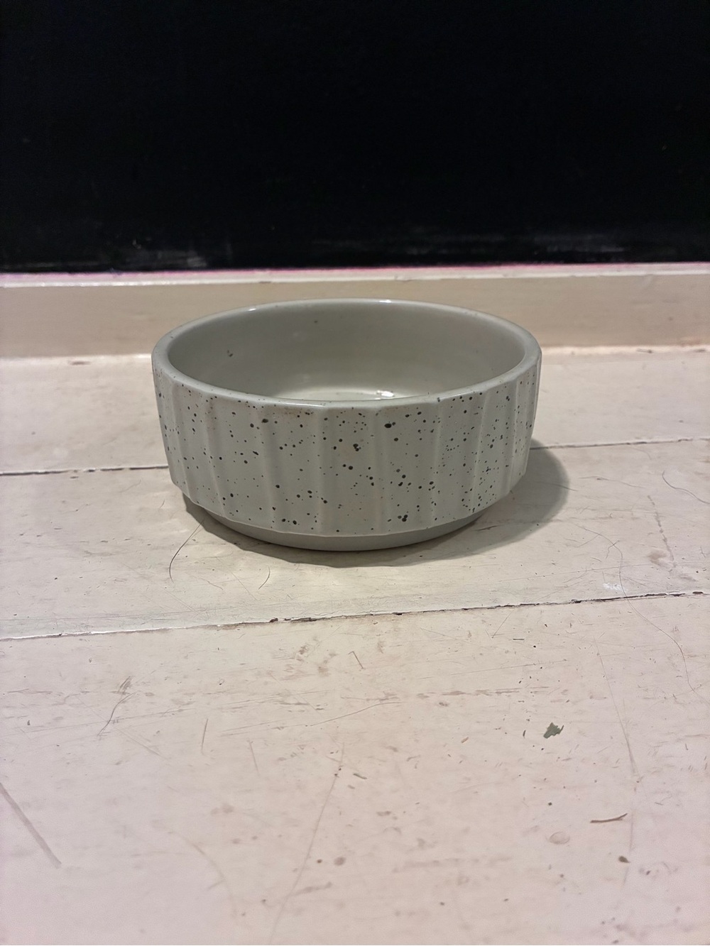 Whisker City Rustic Speckled Ceramic Slip Resistant Kitty Food/Water Bowl 5" EUC